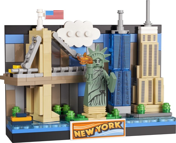 LEGO Creator New York Postcard 40519